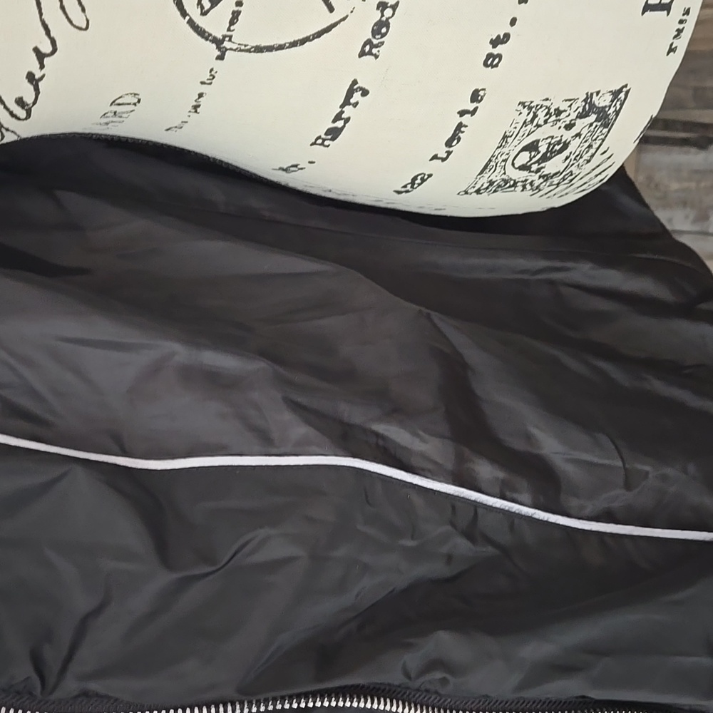 LAST CHANCE!  Calvin Klein Women's Quilted Black Hooded Jacket - Picture 14 of 16